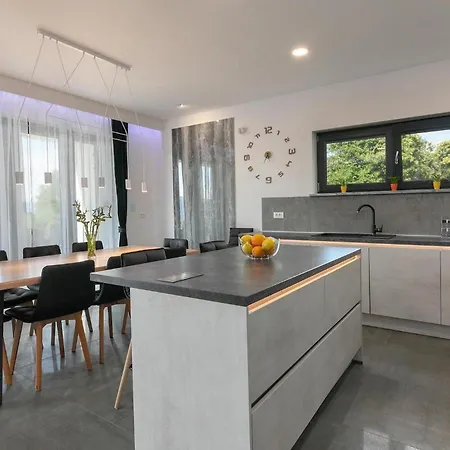 Holiday home Althea *